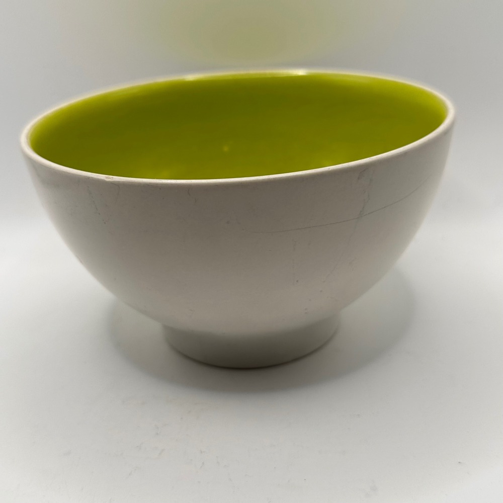Crate & Barrel Max Green White Cereal Soup Bowl 6" Thailand Minimalist 6in